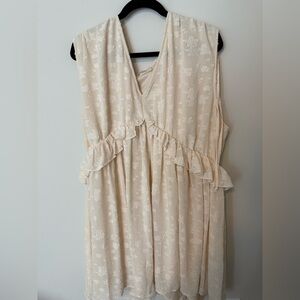 NWOT Arula Cream Floral Sleeveless Minidress